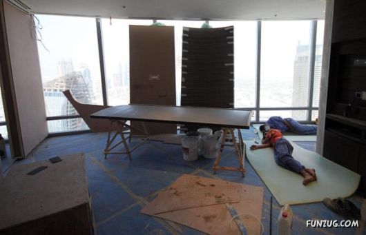 Burj Dubai: World's Tallest Building