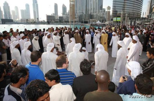 Burj Dubai: World's Tallest Building