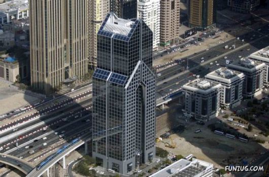 Burj Dubai: World's Tallest Building