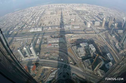 Burj Dubai: World's Tallest Building