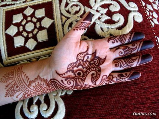 Charming, Stylish N Latest Mehndi Designs