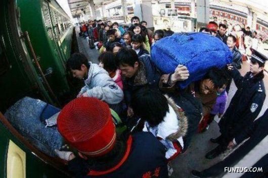 'Crazy Train Station in China