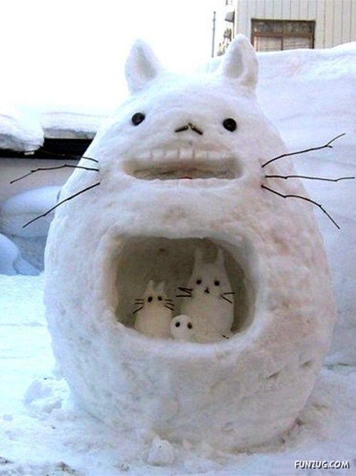 Creative Figures Of Snow
