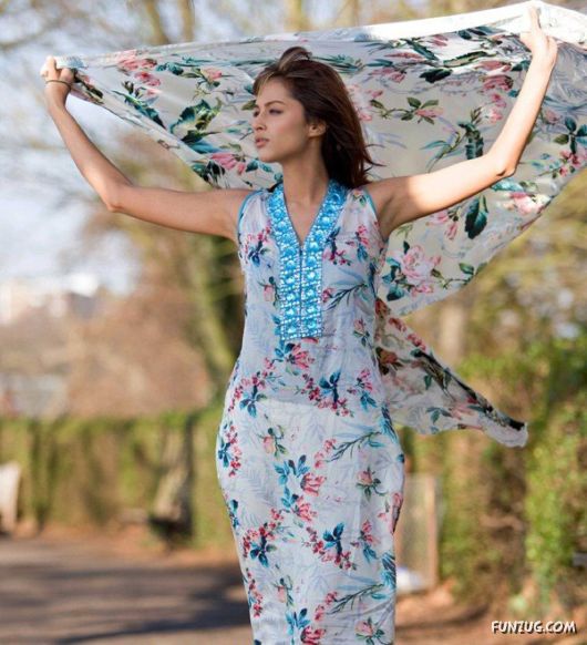 Gul Ahmed Summer Collection