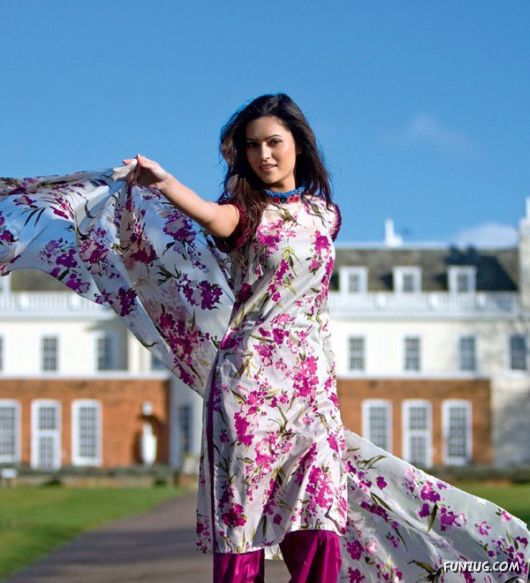 Gul Ahmed Summer Collection