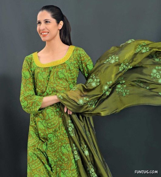 Gul Ahmed Summer Collection