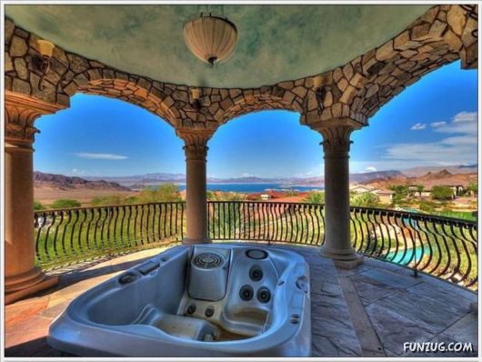 Wonderful Mansion In Nevada