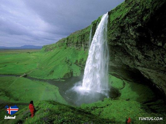 Amazing Waterfalls Around The World