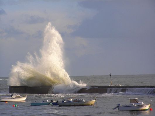 The Powerful Ocean waves