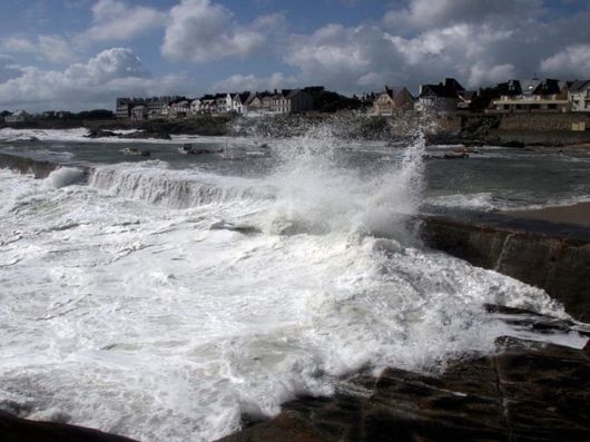 The Powerful Ocean waves