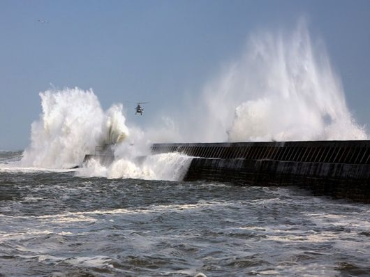 The Powerful Ocean waves