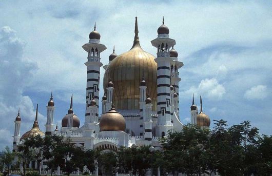 A Trip To Truly Asia - Malaysia