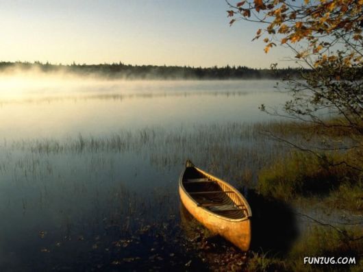 Click to Enlarge - MindBlowing Watercraft Wallpapers