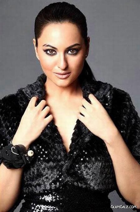 Beautiful Sonakshi Sinha in Multiple Shades
