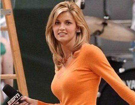 Top 10 Hottest ESPN News Reporters