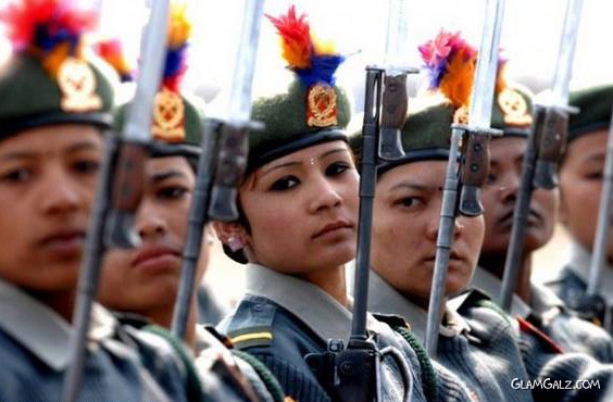 Beautiful Military Women Around the World