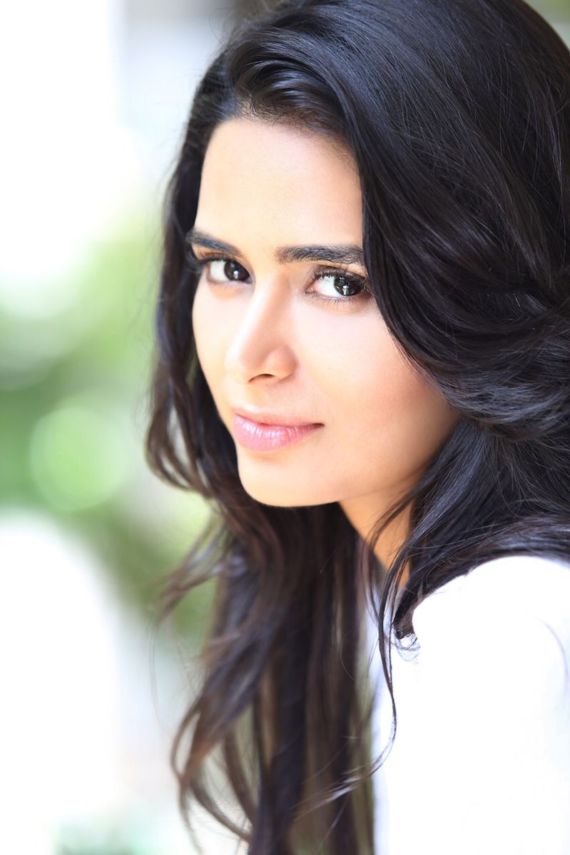 Meenakshi Dixit Latest Photos