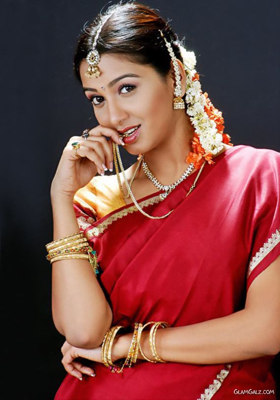 Spicy South Indian Beauty Sidhie