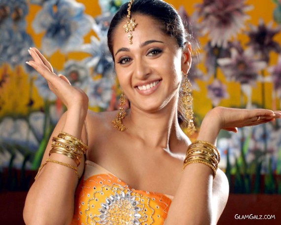 Click to Enlarge -Very Beautiful Anushka Wallpapers