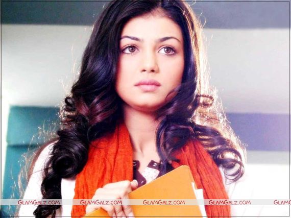 Click to Enlarge - Ayesha's New Wallpapers
