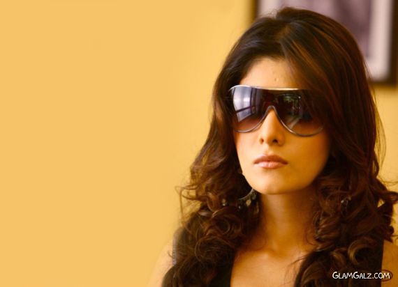 Click to Enlarge - Beautiful Neha Uberoi Walls