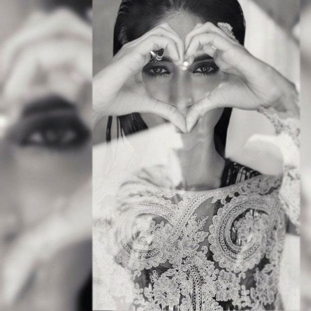 Ileana DCruz Poses in Shoot For HELLO India